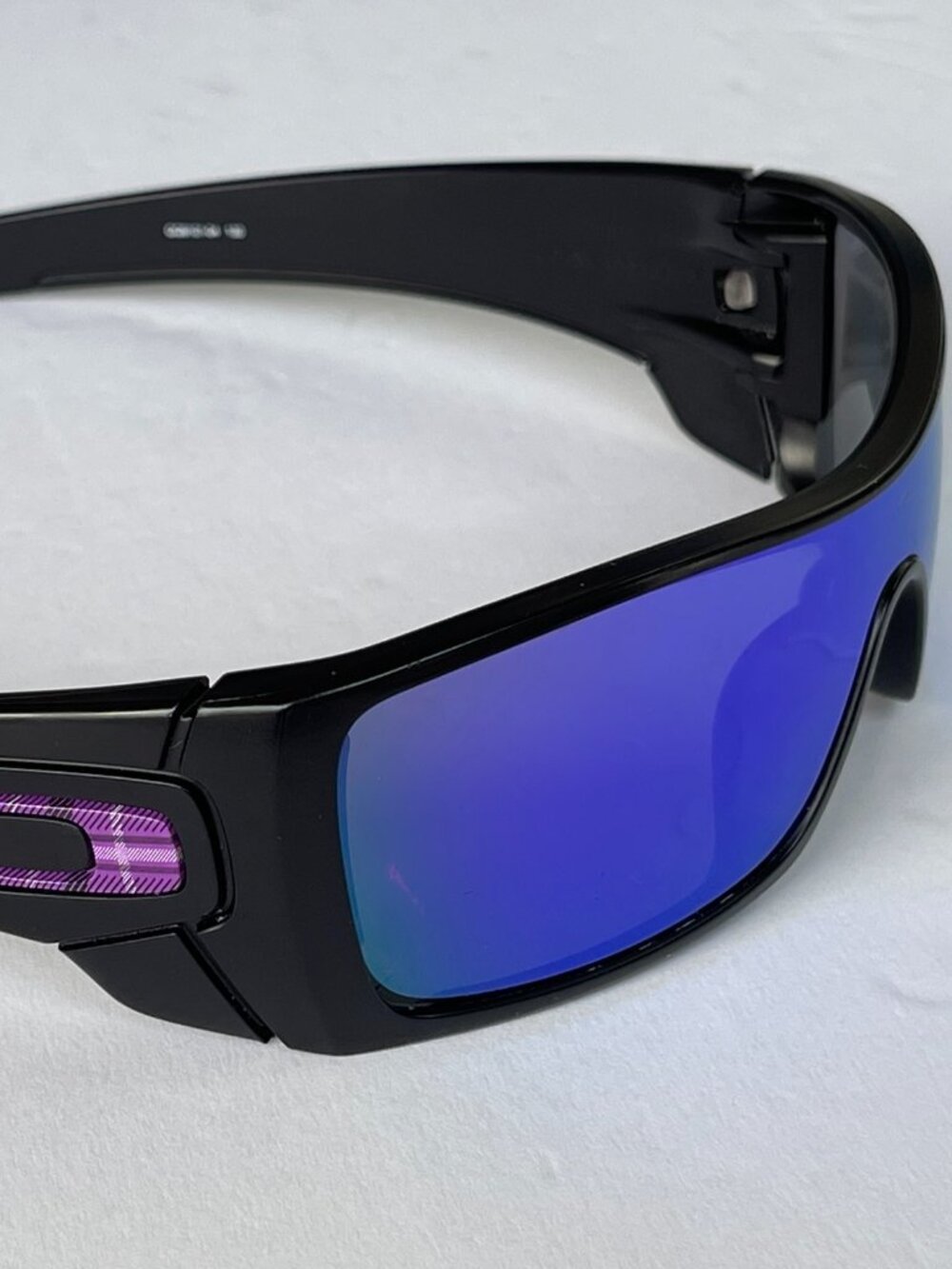 Oakley Batwolf Sunglasses (Rare Color Combo)